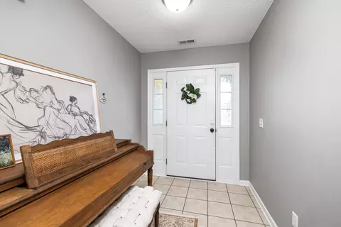 Entry Way - 3335 Walden Dr, Sumter, SC 29154 photo 1 of 4