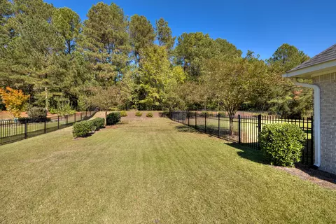 Exterior - 3015 Lowerlake Dr, Sumter, SC 29150 photo 4 of 11