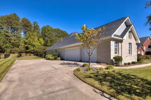 Exterior - 3015 Lowerlake Dr, Sumter, SC 29150 photo 3 of 11
