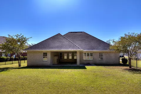 Exterior - 3015 Lowerlake Dr, Sumter, SC 29150 photo 7 of 11