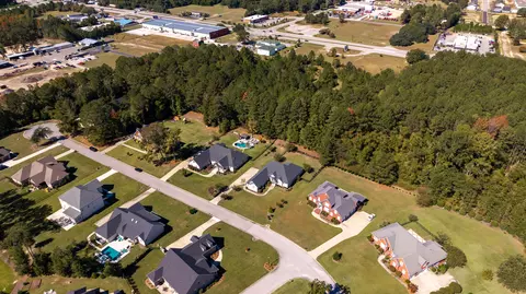 View/Area - 3015 Lowerlake Dr, Sumter, SC 29150 photo 5 of 7