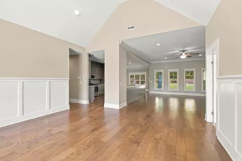 Living - 3015 Lowerlake Dr, Sumter, SC 29150 photo 3 of 7
