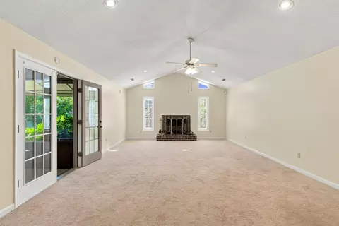 Living - 2239 Graystone Dr, Sumter, SC 29150 photo 1 of 3