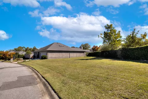 Exterior - 2239 Graystone Dr, Sumter, SC 29150 photo 3 of 14