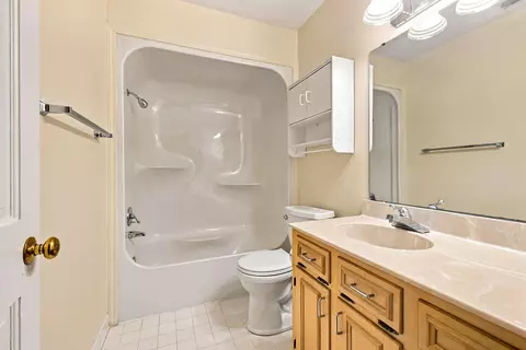 Bath - 2239 Graystone Dr, Sumter, SC 29150 photo 3 of 3