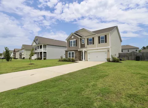 Exterior - 3680 Moseley Dr, Sumter, SC 29154 photo 4 of 9