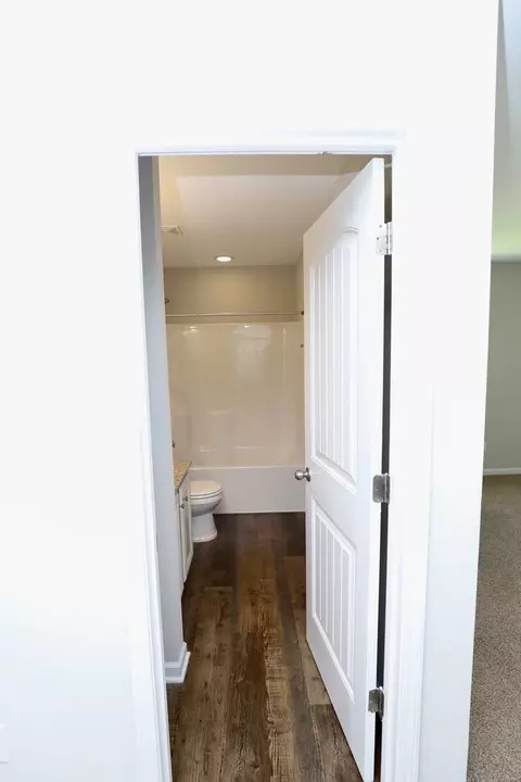 Entry Way - 3680 Moseley Dr, Sumter, SC 29154 photo 16 of 20