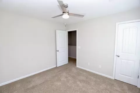 Bedroom - 3680 Moseley Dr, Sumter, SC 29154 photo 3 of 6