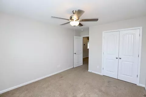 Bedroom - 3680 Moseley Dr, Sumter, SC 29154 photo 5 of 6