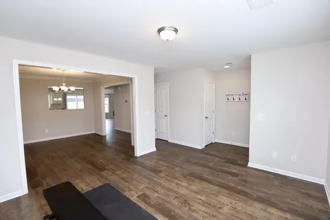 Entry Way - 3680 Moseley Dr, Sumter, SC 29154 photo 3 of 20