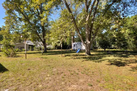 Exterior - 513 Mattison Ave, Sumter, SC 29150 photo 4 of 6