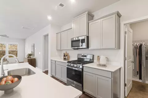 Kitchen - 802 Coldsheet Dr, Sumter, SC 29154 photo 9 of 9