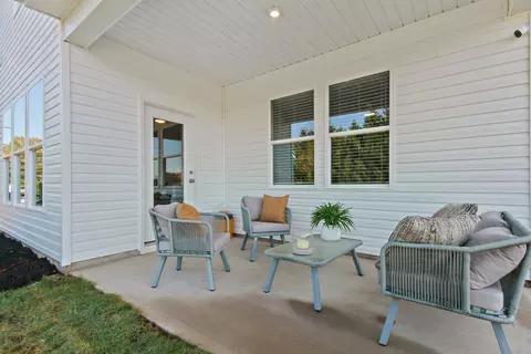 Exterior - 802 Coldsheet Dr, Sumter, SC 29154 photo 5 of 13