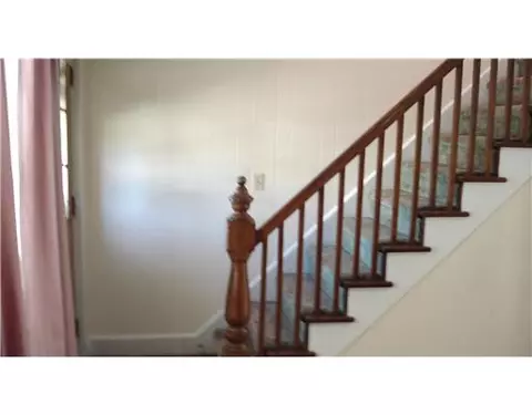 25 Tower St, Westerly, RI 02891 photo 2