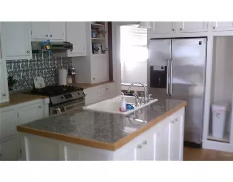 4 George St, Westerly, RI 02891 photo 3