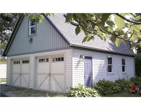 4 George St, Westerly, RI 02891 photo 2
