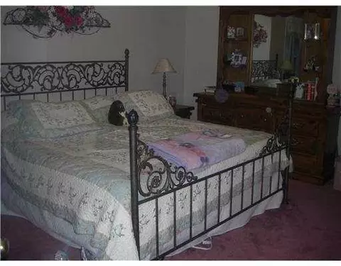 16 Whispering Ln, Warwick, RI 02886 photo 12