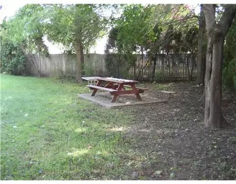 30 Ida Lane Ln, Woonsocket, RI 02895 photo 3