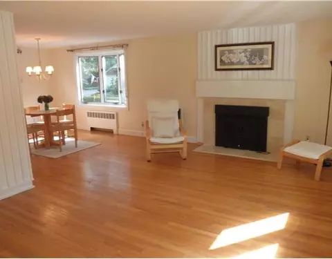 96 Rutherford Ave, Warwick, RI 02886 photo 5