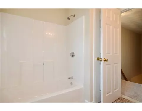 170 Long St, Warwick, RI 02886 photo 13