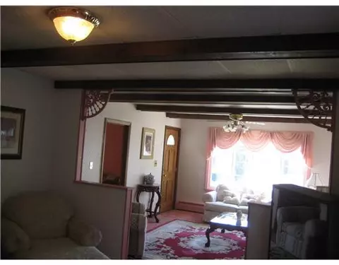 50 Ella St, Woonsocket, RI 02895 photo 6