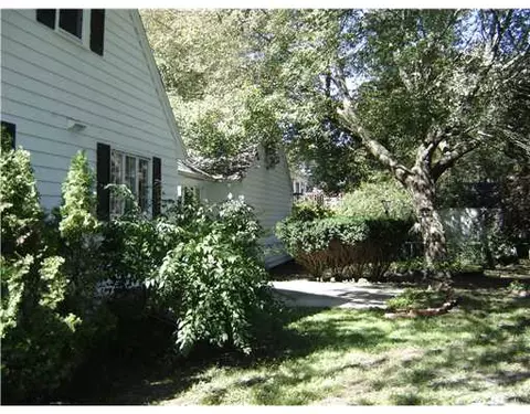 39 Sunset Ave, Warwick, RI 02889 photo 3