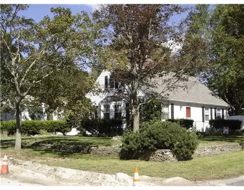 39 Sunset Ave, Warwick, RI 02889 photo 1