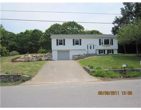 35 Robin Way, Westerly, RI 02891 photo 1