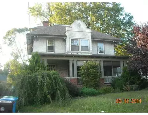 158 Meadow Rd, Woonsocket, RI 02895 photo 1