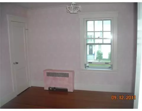 158 Meadow Rd, Woonsocket, RI 02895 photo 11