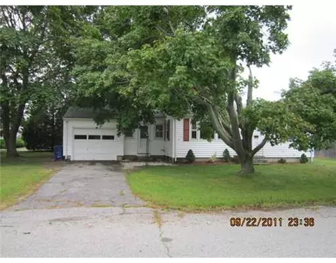 111 Greeley Ave, Warwick, RI 02886 photo 1