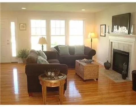 32 Coastwind Dr, Westerly, RI 02891 photo 5
