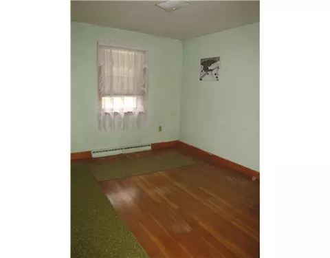 309 Dunlap St, Woonsocket, RI 02895 photo 5