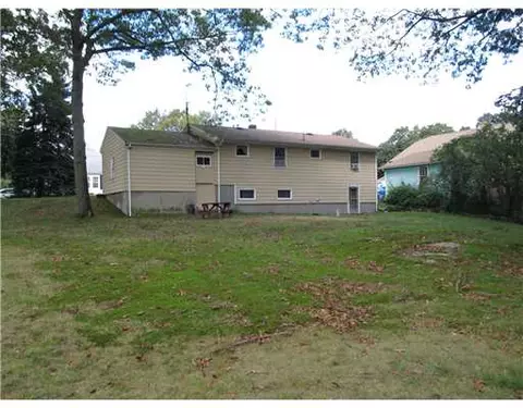 309 Dunlap St, Woonsocket, RI 02895 photo 2
