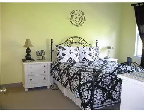 112 Mill St #202, Woonsocket, RI 02895 photo 5