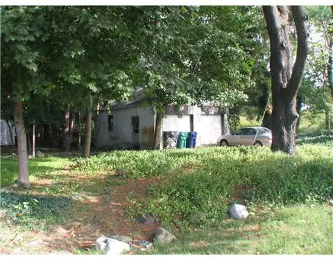 305 Centerville Rd, Warwick, RI 02886 photo 5