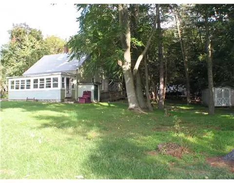 305 Centerville Rd, Warwick, RI 02886 photo 1