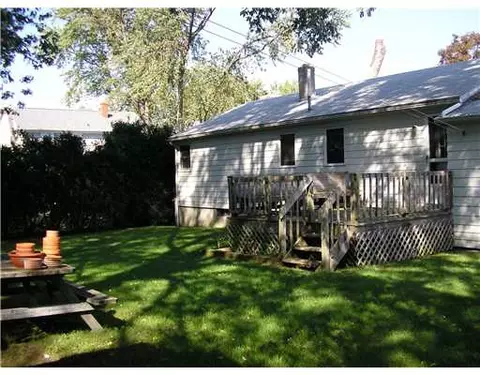 262 Taft Ave, Warwick, RI 02886 photo 5