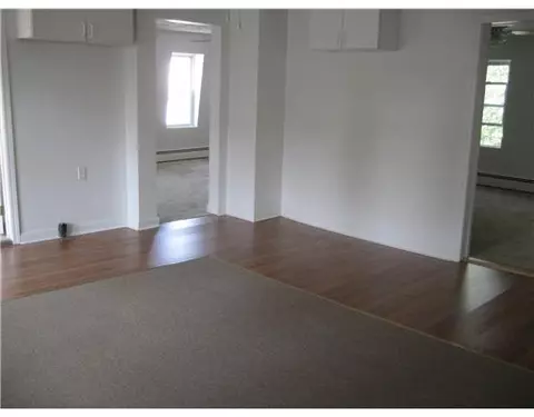 111 Read Ave, Coventry, RI 02816 photo 11