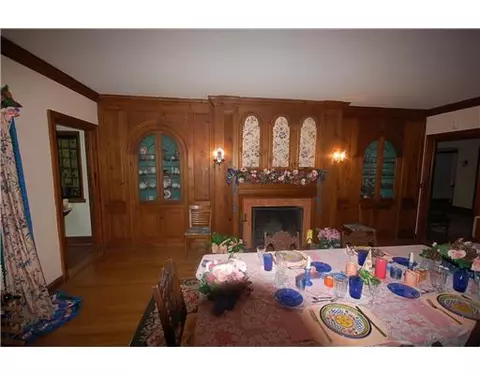 62 Elm St, Westerly, RI 02891 photo 8
