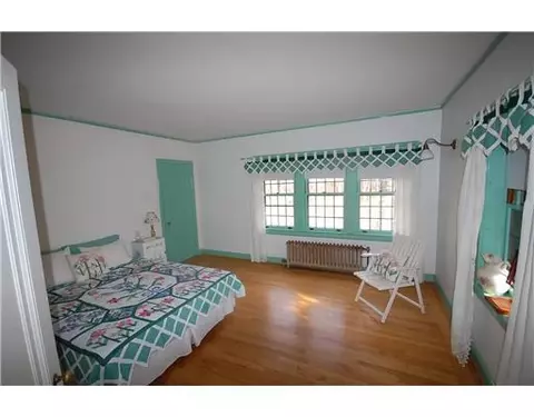 62 Elm St, Westerly, RI 02891 photo 16
