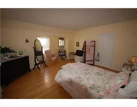 62 Elm St, Westerly, RI 02891 photo 18