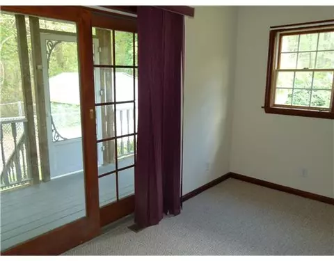 103 S Killingly Rd, Foster, RI 02825 photo 7