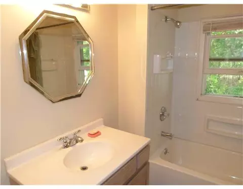 103 S Killingly Rd, Foster, RI 02825 photo 9
