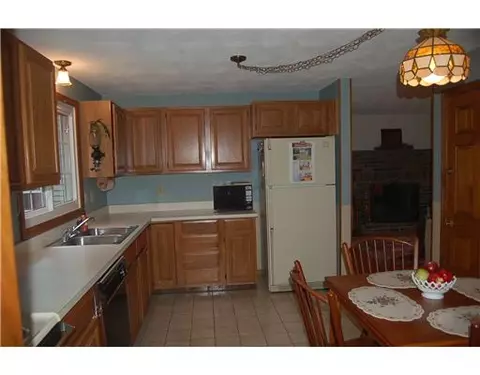602 Central St, Burrillville, RI 02830 photo 12
