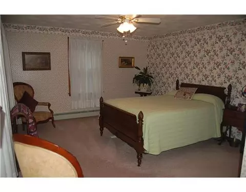 602 Central St, Burrillville, RI 02830 photo 15