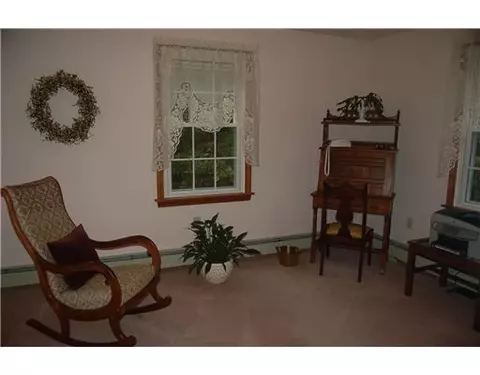 602 Central St, Burrillville, RI 02830 photo 17