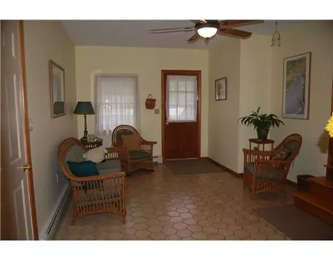 602 Central St, Burrillville, RI 02830 photo 3