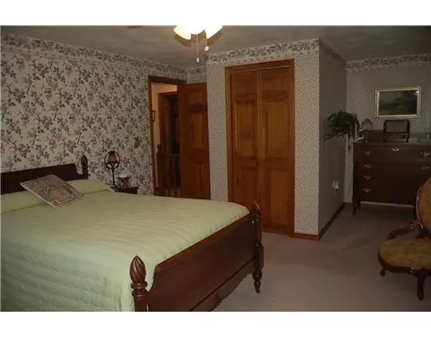 602 Central St, Burrillville, RI 02830 photo 16
