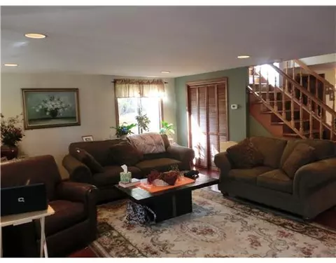 26 Pine Tree Rd, Coventry, RI 02816 photo 6